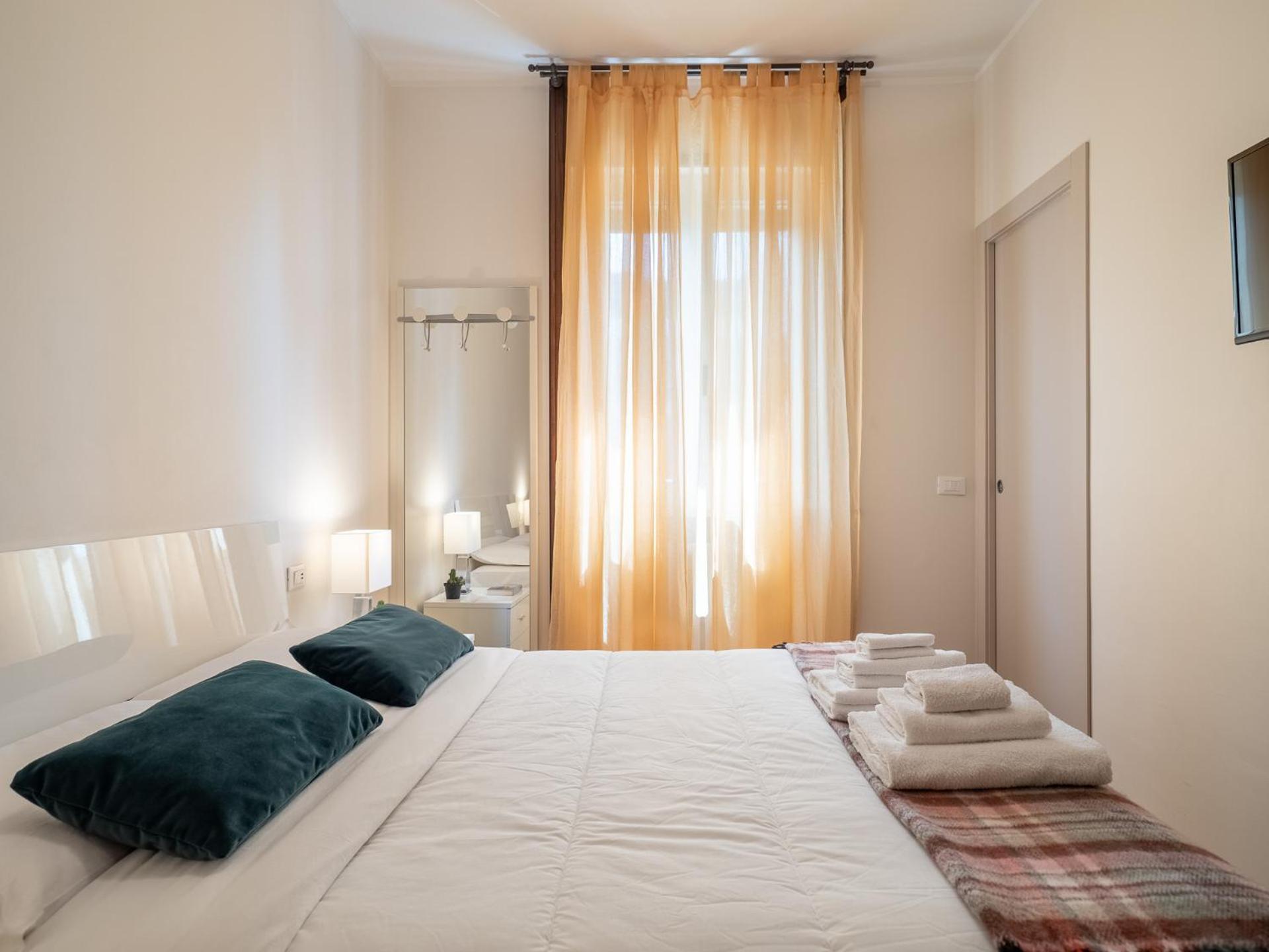 Apartamento Stylish Flat With Balcony - 15 Min To Duomo Milán Exterior foto